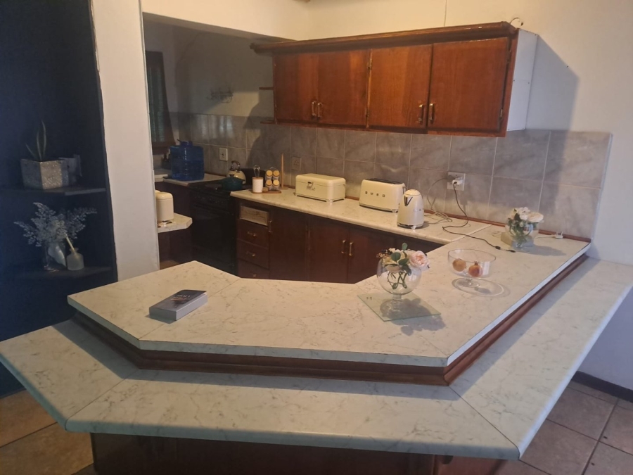 To Let 2 Bedroom Property for Rent in Pellissier Free State